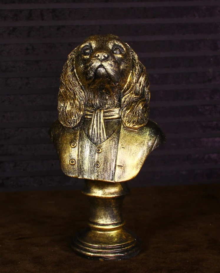 Viktorianische Hundebüste mit Schal, Hundeskulptur mit Schal, Polyester-Hundestatue in Mantel und Schal, Aristokratische Hundebüste