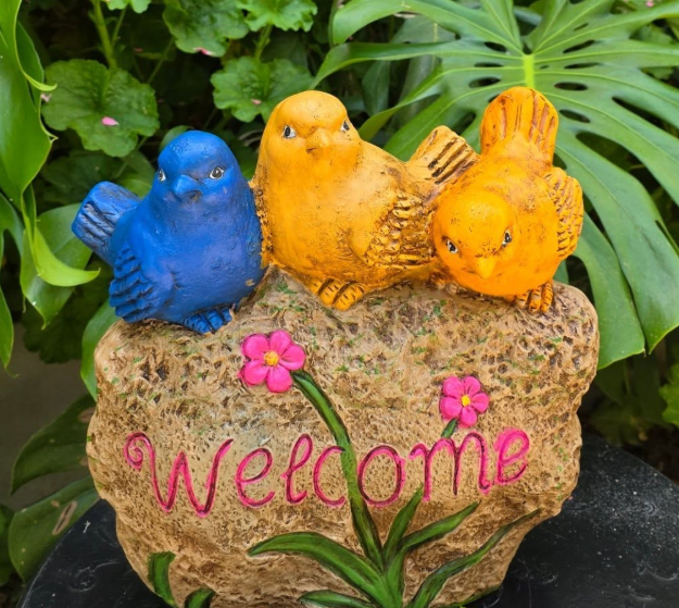 Hand Painted Bird Welcome Sign, Garden Welcome Plaque with Birds, Cute Bird Garden Welcome Sign, Bird Welcome Decor, Bird Welcome Yard Decor