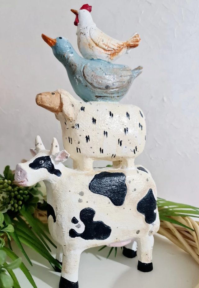 Farm Animals Stacked Statue, Colorful Stacked Farm Animal Statue, Farmhouse Style Stacked Animal Sculpture, Farm Animal Tower Figurine