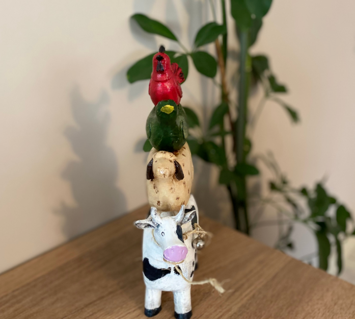 Farm Animals Stacked Statue, Colorful Stacked Farm Animal Statue, Farmhouse Style Stacked Animal Sculpture, Farm Animal Tower Figurine