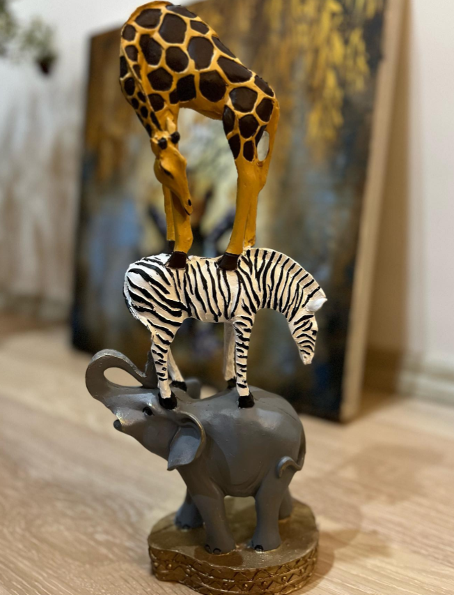 Safari Animal Tower Decor, Handcrafted Safari Animal Sculpture, Jungle Animal Figurine, Exotic Safari Animal Statue, Safari Wildlife Statue