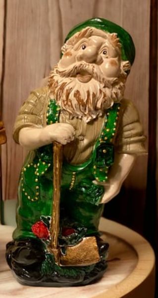 Garden Gnome Statue, Outdoor Gnome Figurine, Rustic Garden Gnome Decor, Hand Painted Gnome Statue , Gnome Sculpture, Garden Gnome Statue