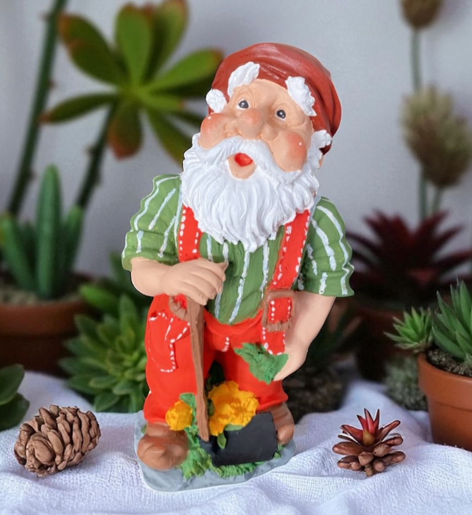 Garden Gnome Statue, Outdoor Gnome Figurine, Rustic Garden Gnome Decor, Hand Painted Gnome Statue , Gnome Sculpture, Garden Gnome Statue
