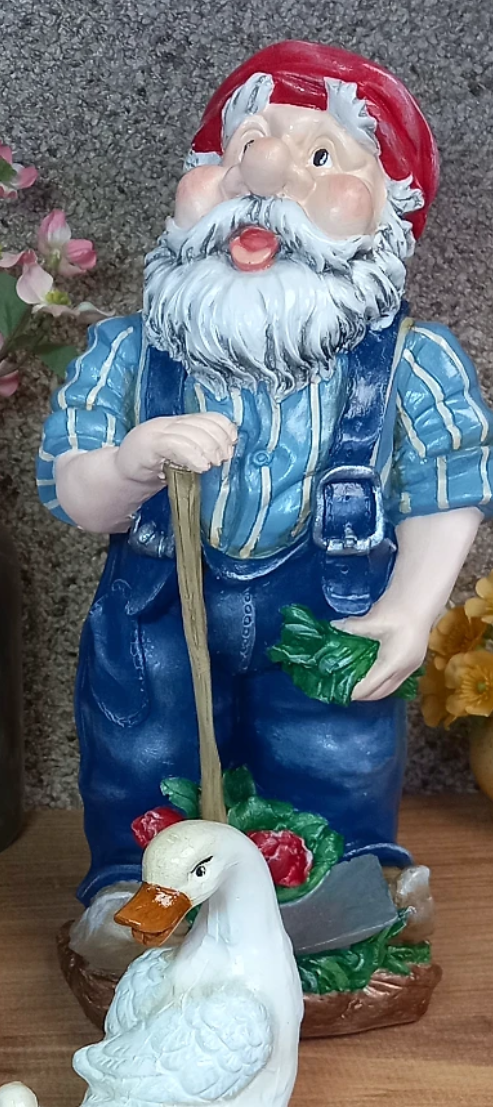Garden Gnome Statue, Outdoor Gnome Figurine, Rustic Garden Gnome Decor, Hand Painted Gnome Statue , Gnome Sculpture, Garden Gnome Statue