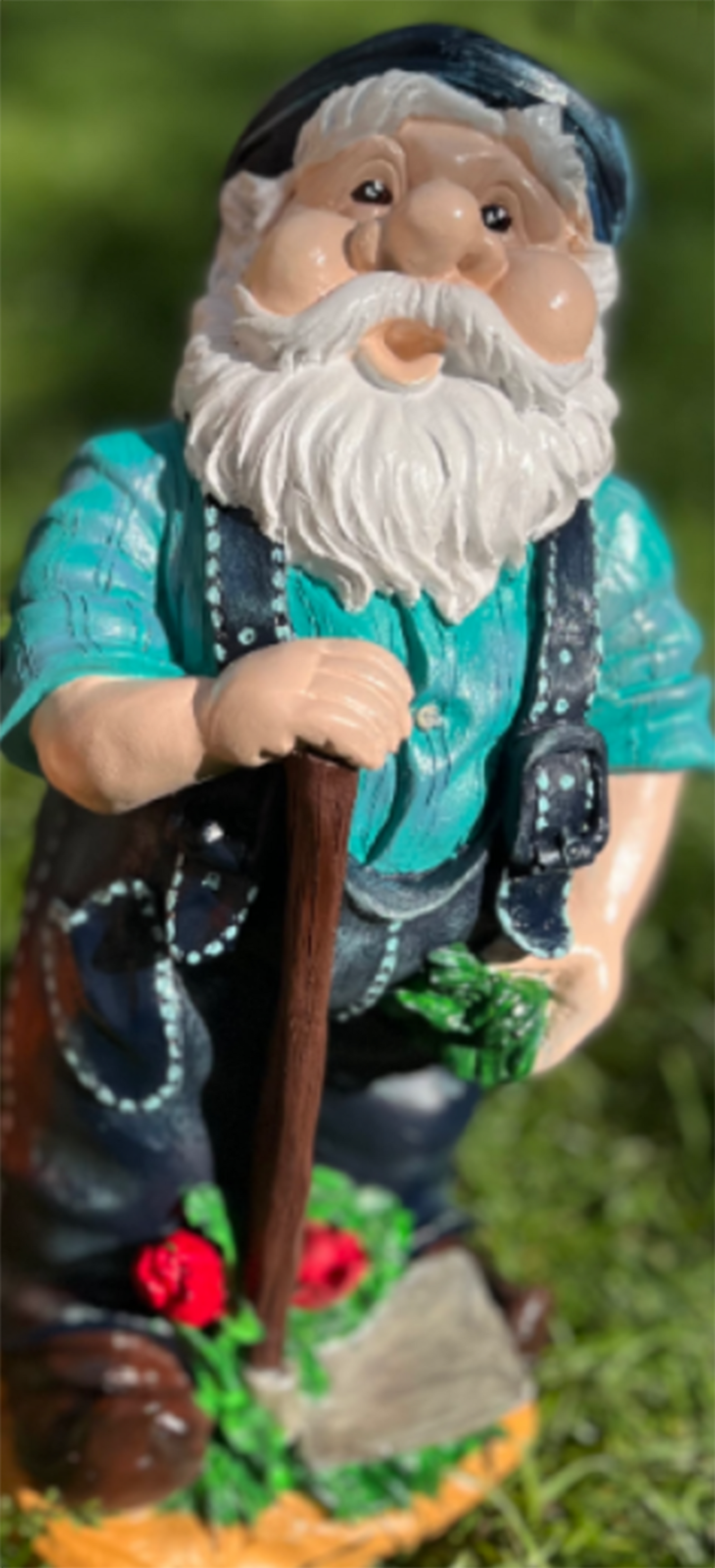 Garden Gnome Statue, Outdoor Gnome Figurine, Rustic Garden Gnome Decor, Hand Painted Gnome Statue , Gnome Sculpture, Garden Gnome Statue