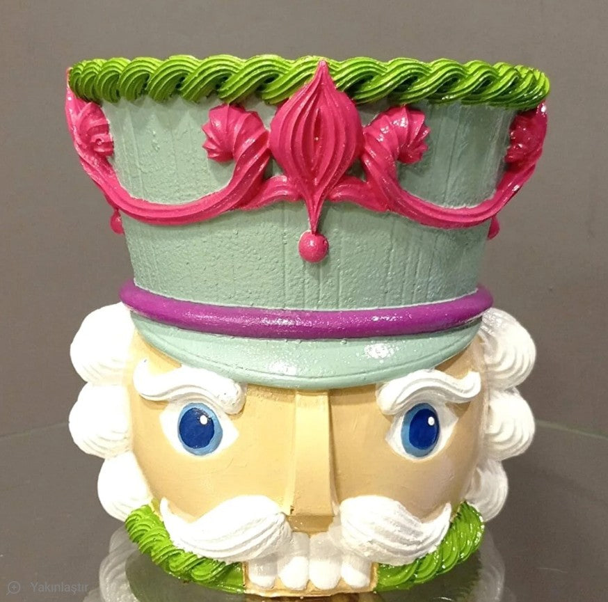 Christmas Nutcracker Pot Vase, Nutcracker Vase Planter, Nutcracker Planter, Nutcracker Vase, Holiday Nutcracker Pot Vase