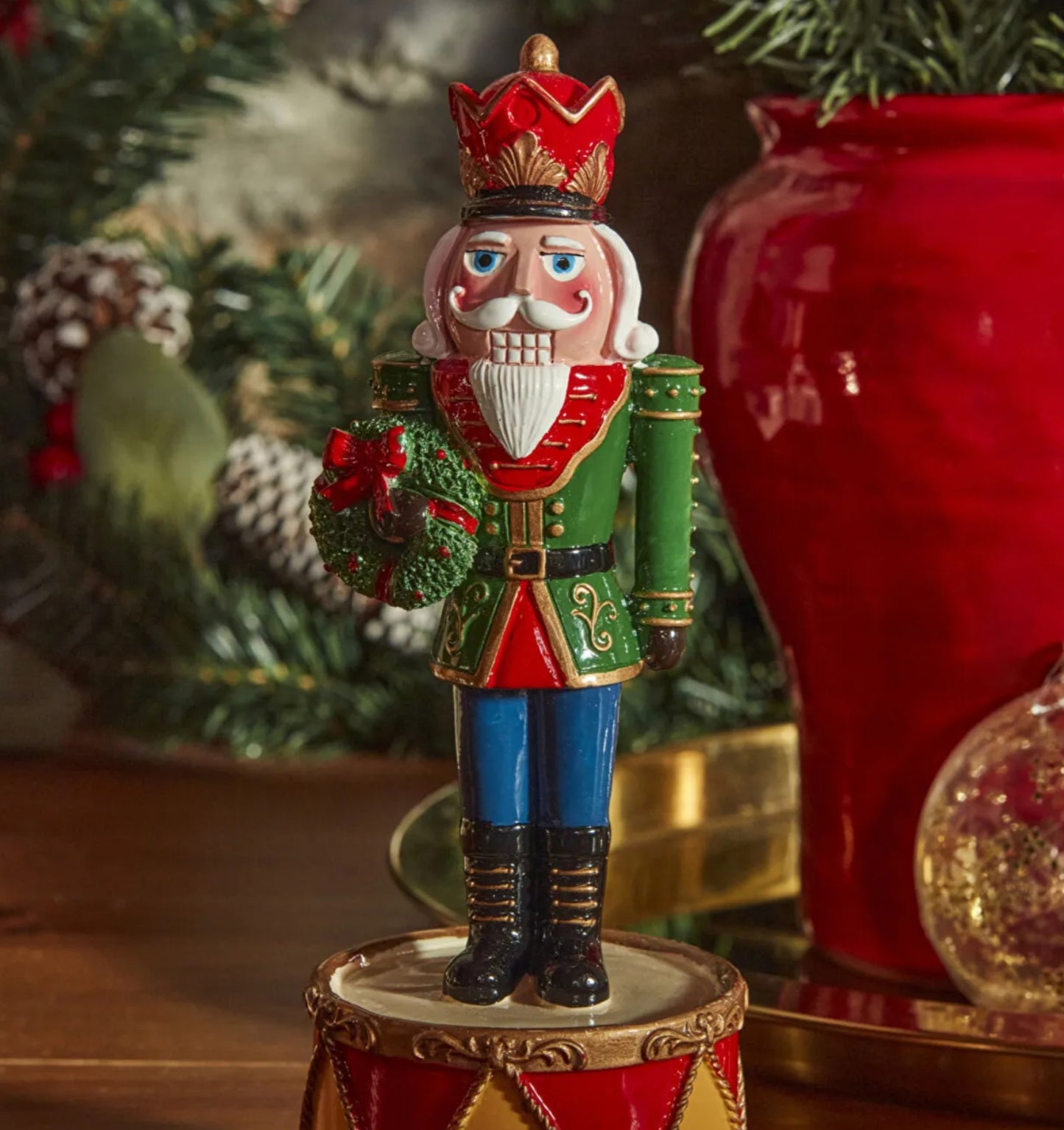Christmas Tin Soldier Figurine, Nutcracker Tin Soldier Holding Gift on Drum, Festive Tin Soldier Decor, Polyester Tin Soldier Statue
