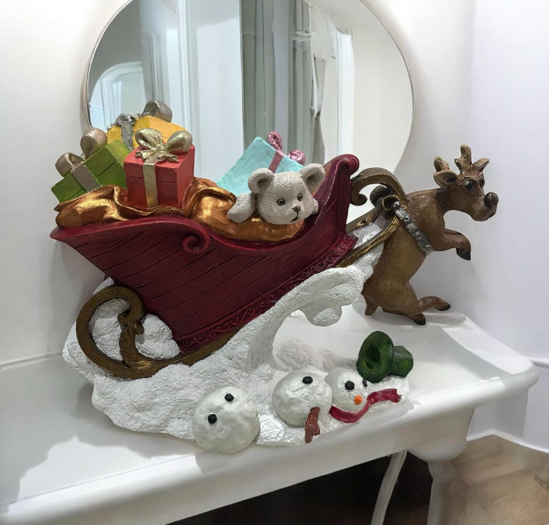 Sleigh and Deer Decor, Reindeer Sleigh Decorative Statue, Santa Sleigh with Deer Figurine, Reindeer Sleigh Statue, Sleigh with Deer Statue