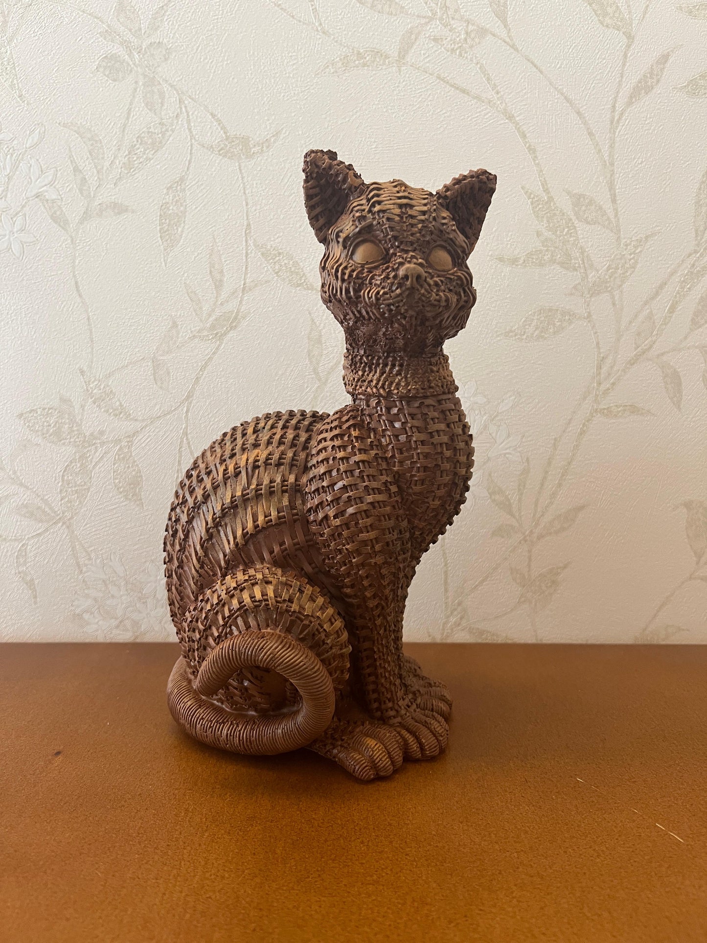 Woven Cat Statue, Handmade Polyester Cat Figurine, Unique Cat Lover Gift, Cat Statue, Woven Cat Sculpture, Cat Lover Home Decor, Cat Decor, Cat Sculpture, Cat Objects