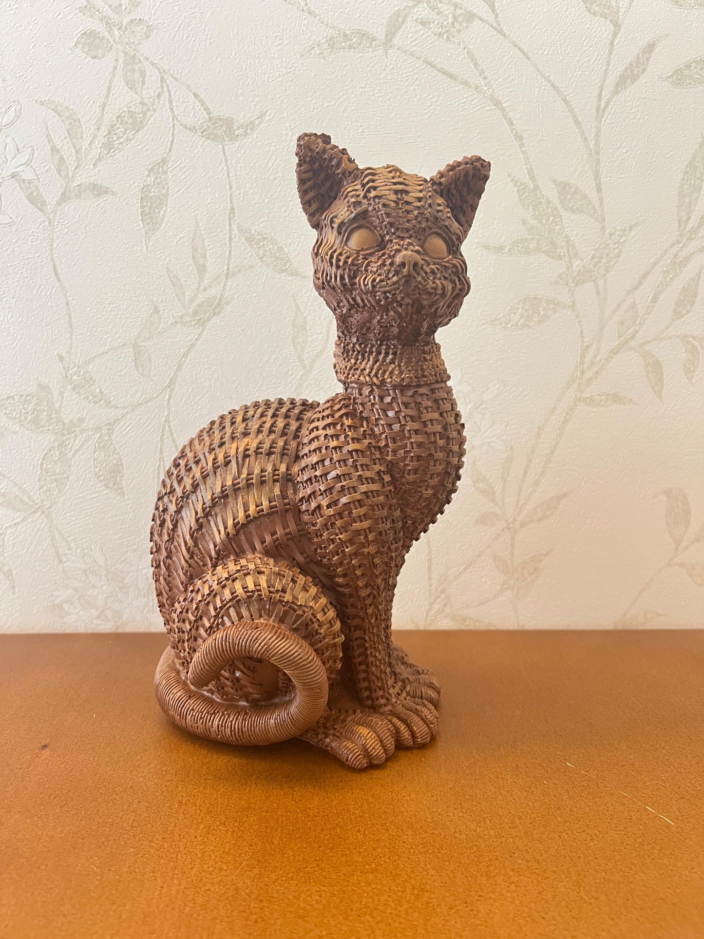 Woven Cat Statue, Handmade Polyester Cat Figurine, Unique Cat Lover Gift, Cat Statue, Woven Cat Sculpture, Cat Lover Home Decor, Cat Decor, Cat Sculpture, Cat Objects