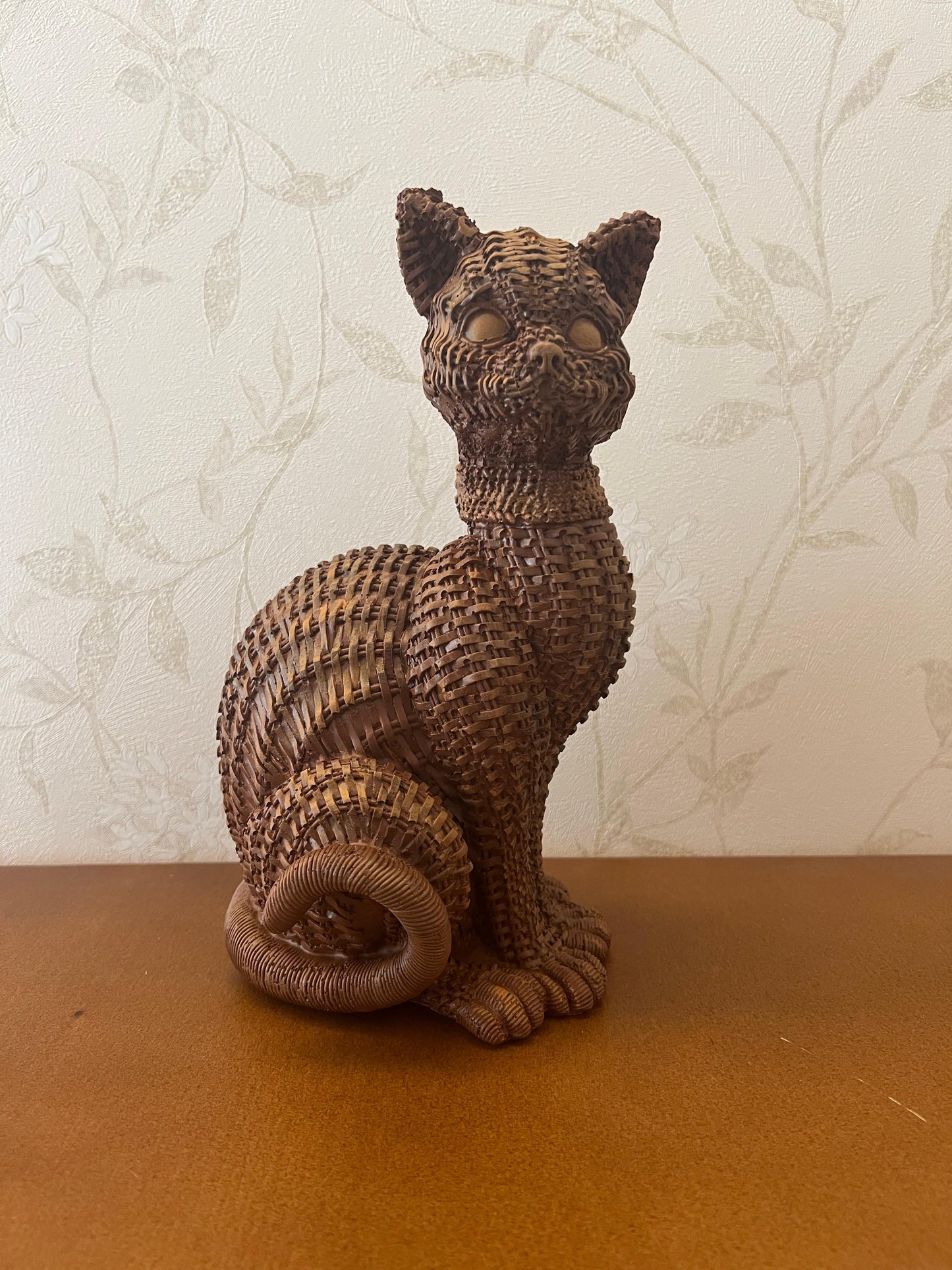 Woven Cat Statue, Handmade Polyester Cat Figurine, Unique Cat Lover Gift, Cat Statue, Woven Cat Sculpture, Cat Lover Home Decor, Cat Decor, Cat Sculpture, Cat Objects