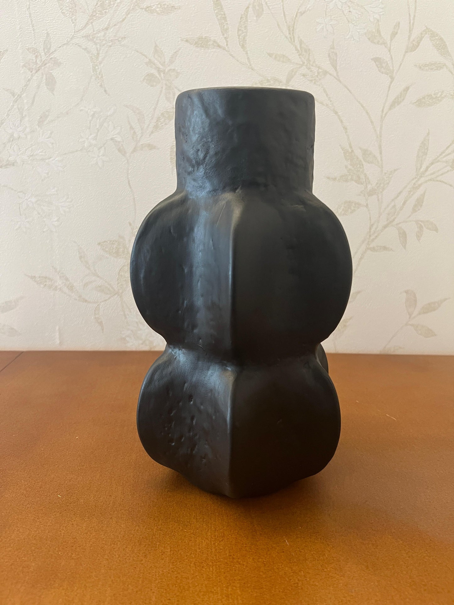 Modern Sculptural Ceramic Vase, Decorative Ceramic Vase, Modern Ceramic Vase, Handmade Pottery Vase, Handmade Contemporary Pottery
