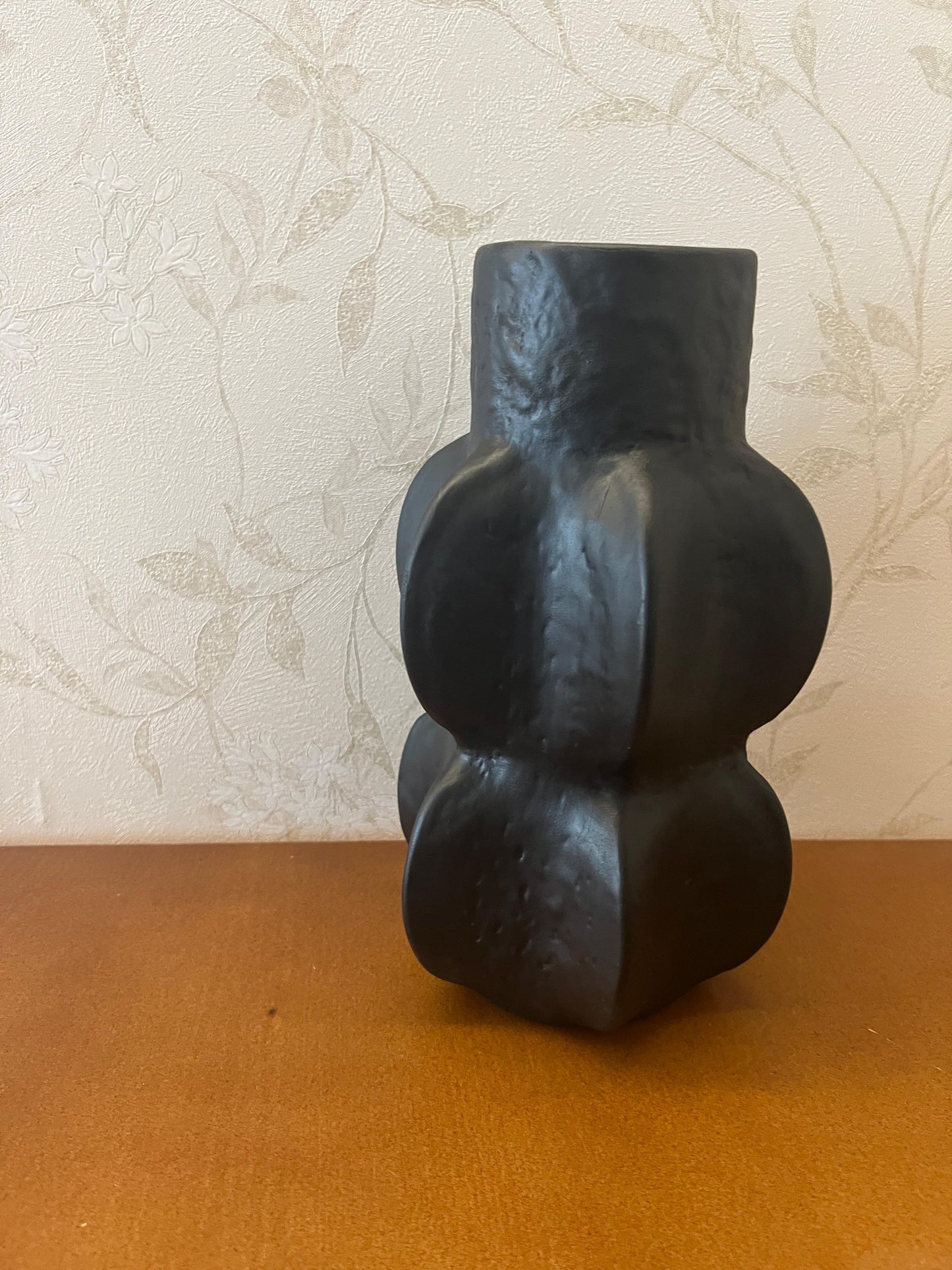 Modern Sculptural Ceramic Vase, Decorative Ceramic Vase, Modern Ceramic Vase, Handmade Pottery Vase, Handmade Contemporary Pottery