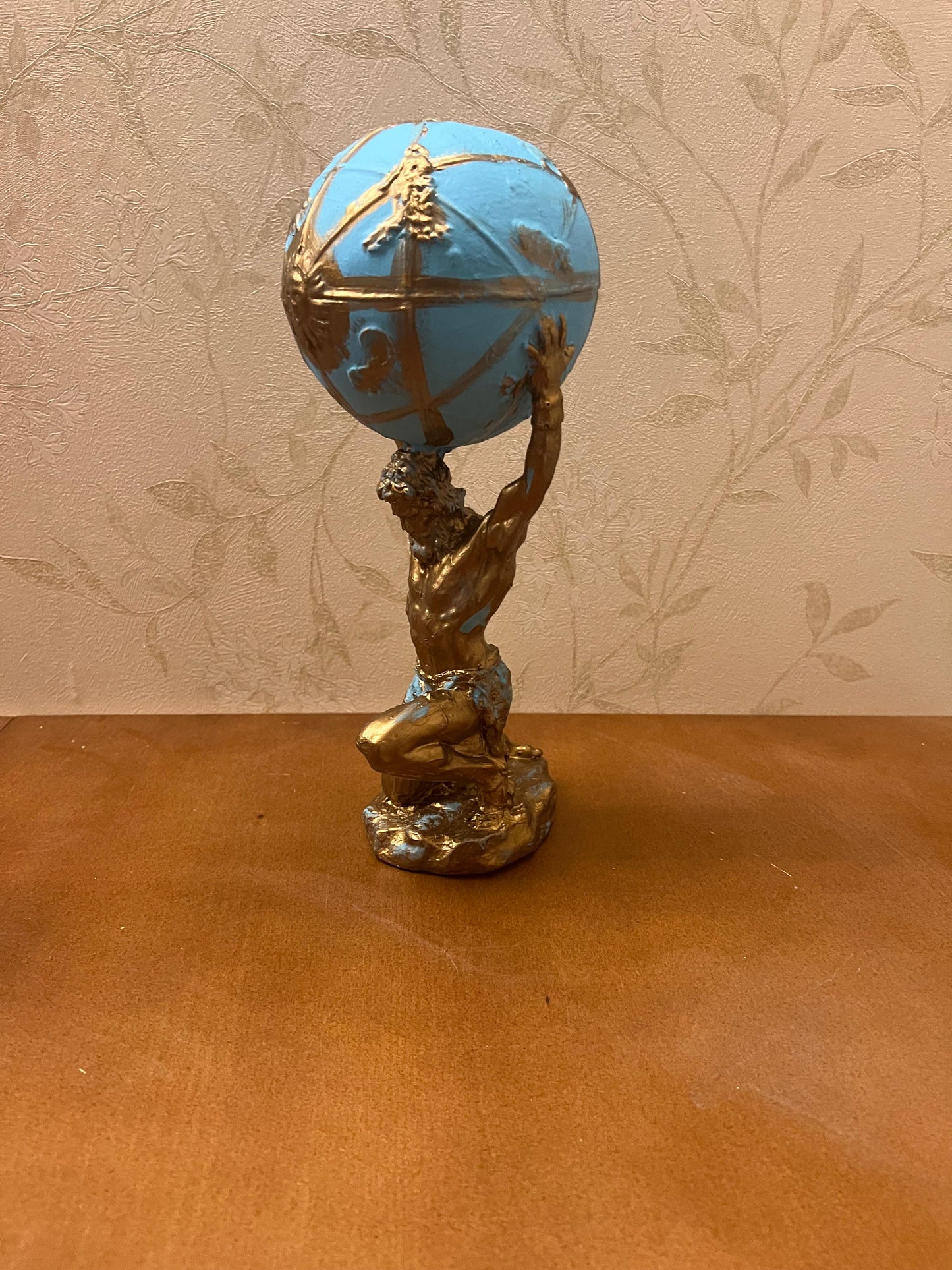 Atlas hält die Globus-Statue, Atlas-Figur, griechische Mythologie-Dekor, Atlas-Skulptur, Mythologie-Kunst-Dekor, Mythologie-Statue, Atlas-Büste-Dekor, Atlas-Statue