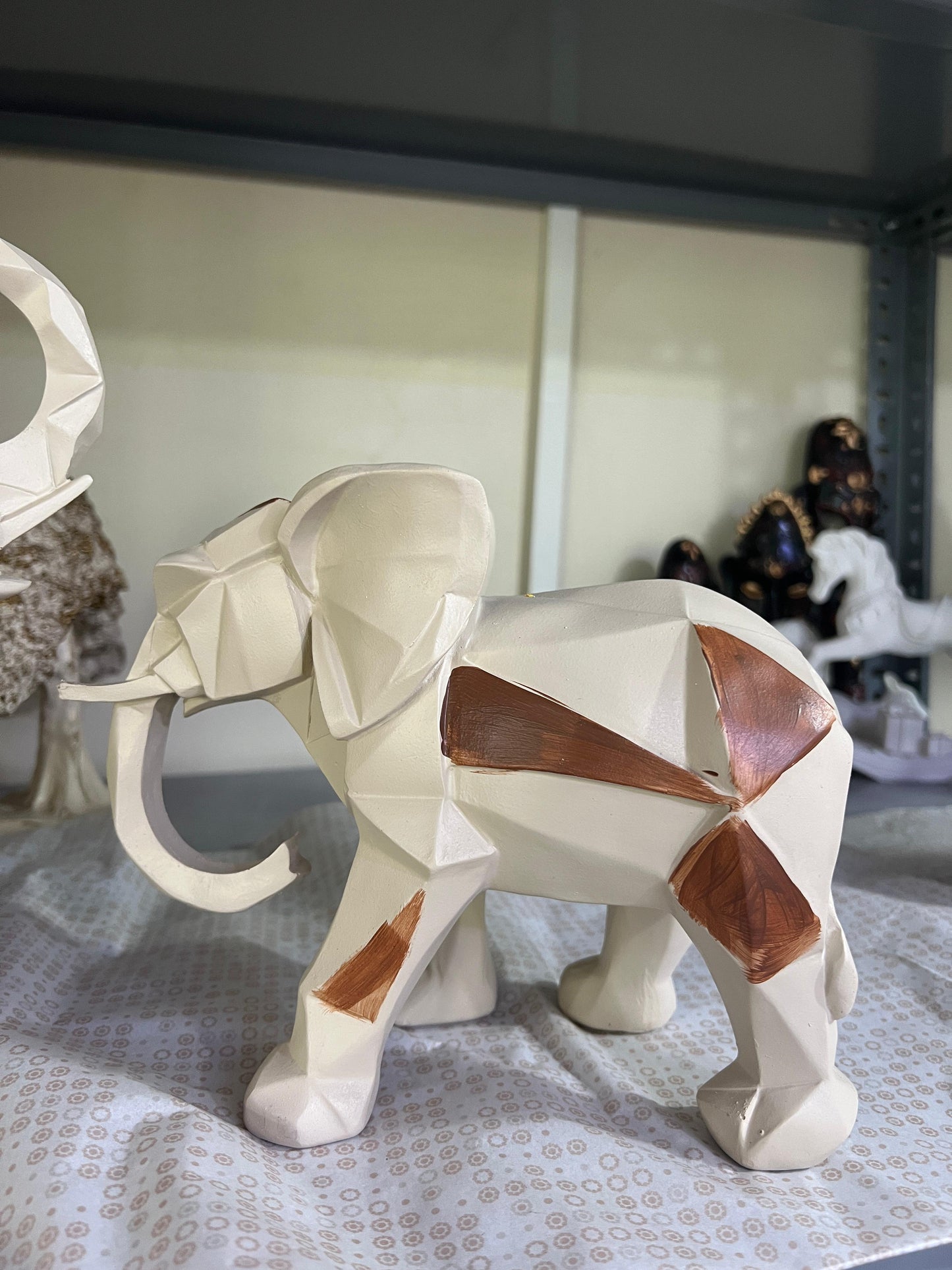 Cubic Elephant Statue Set, Modern Geometric Elephant Decor, Cubic Elephant Sculpture, Abstract Elephant Sculpture, Cubic Elephant Statue