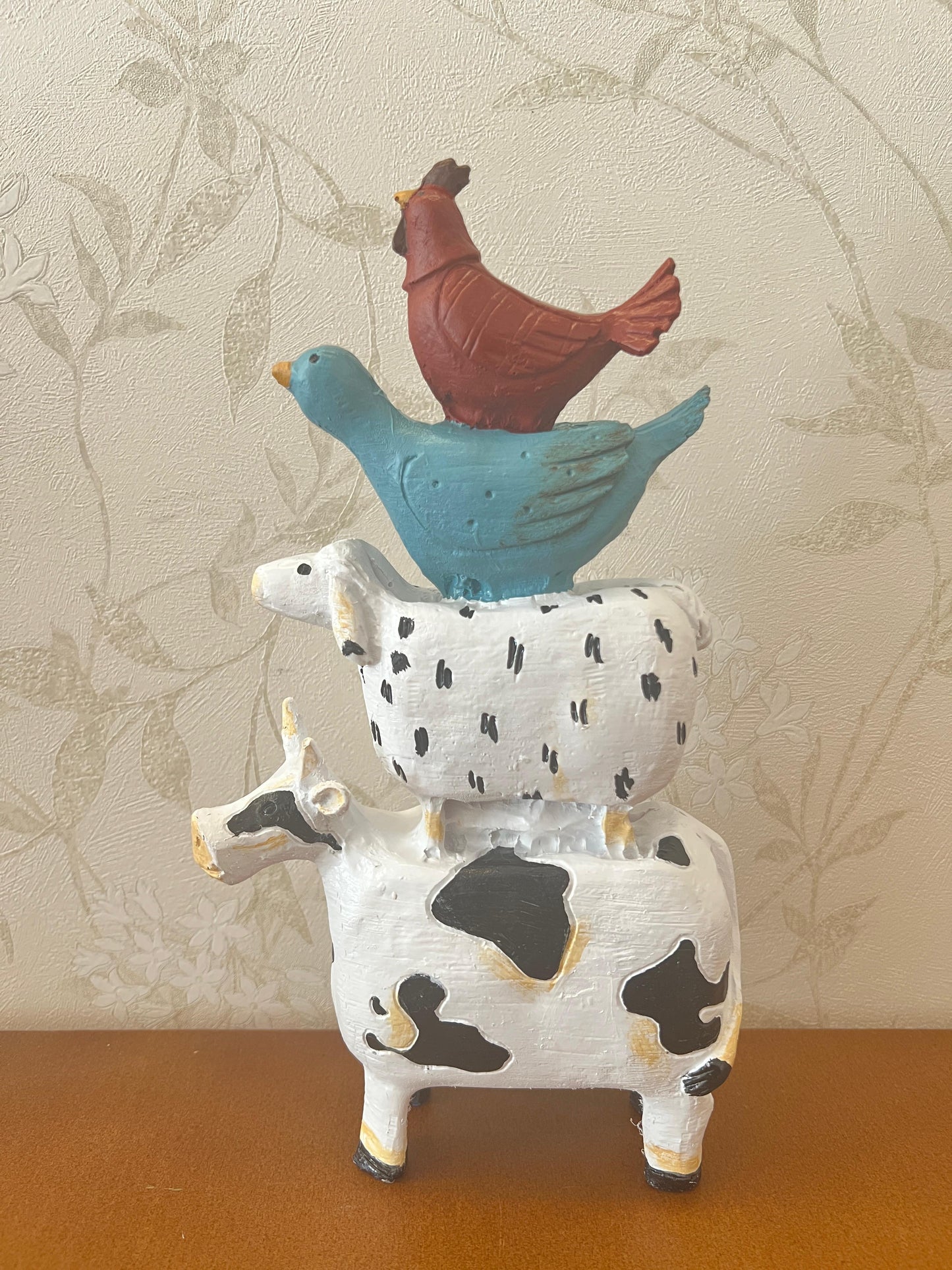 Farm Animals Stacked Statue, Colorful Stacked Farm Animal Statue, Farmhouse Style Stacked Animal Sculpture, Farm Animal Tower Figurine