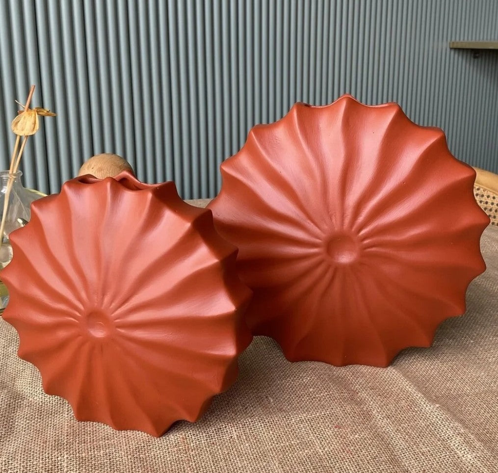 Handmade Ceramic Vase, Sculptural Vase Decor, Ceramic Vase, Modern Art Vase, Handmade Flower Vase, Fan Shape Vase, Modern Tabletop Vase