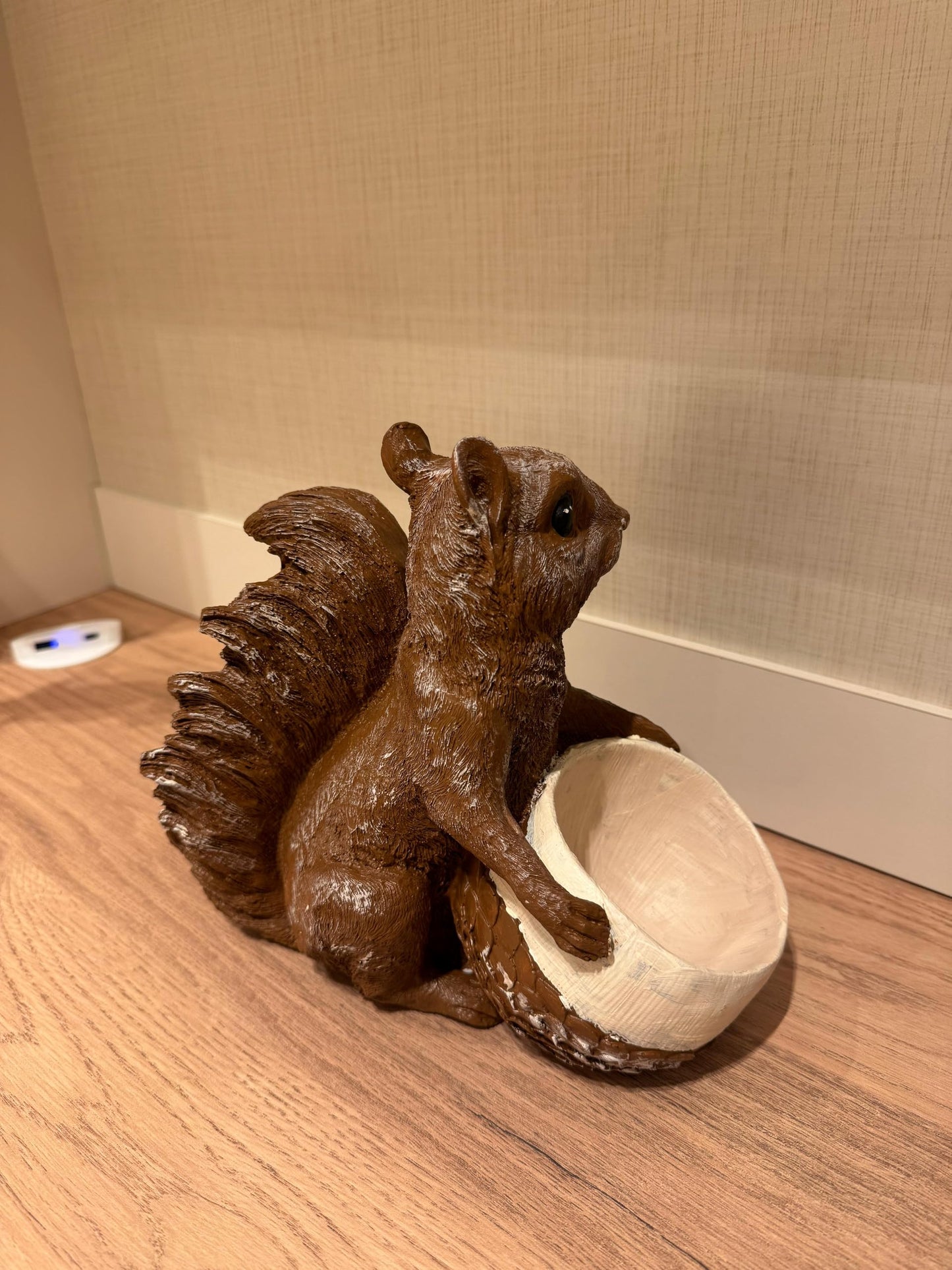 Adorable Squirrel Holding Pot, Polyester Animal Statue, Squirrel Holding Planter, Polyester Squirrel Decor, Rustic Animal Garden Statue, Squirrel Sculpture, Squirrel Planter