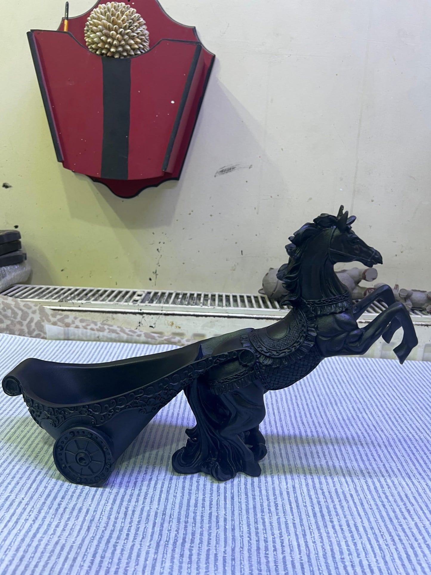 Luxury Horse Wine Rack, Horse Wine Holder, Horse Wine Rack Sculpture, Polyester Horse Wine Rack, Decorative Horse Wine Holder