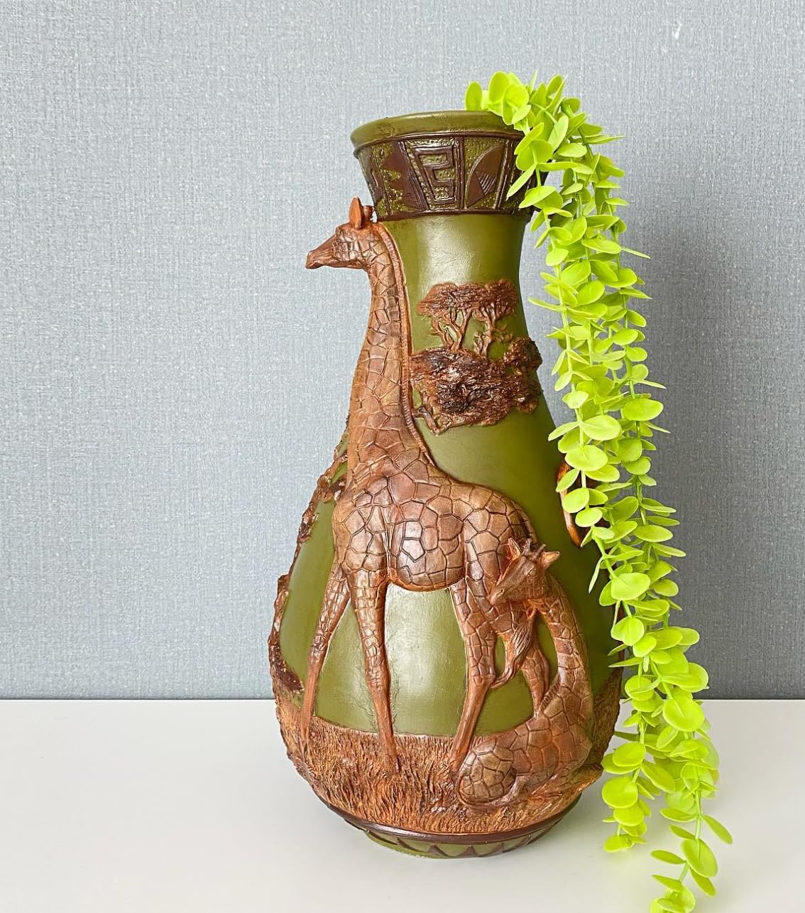 African Giraffe Vase, Handcrafted Animal Vase, Wildlife Decor, Giraffe Lover Gift, Giraffe Vase Decor, Safari Theme Vase, Giraffe Vase, African Giraffe Decor, Giraffe Decor