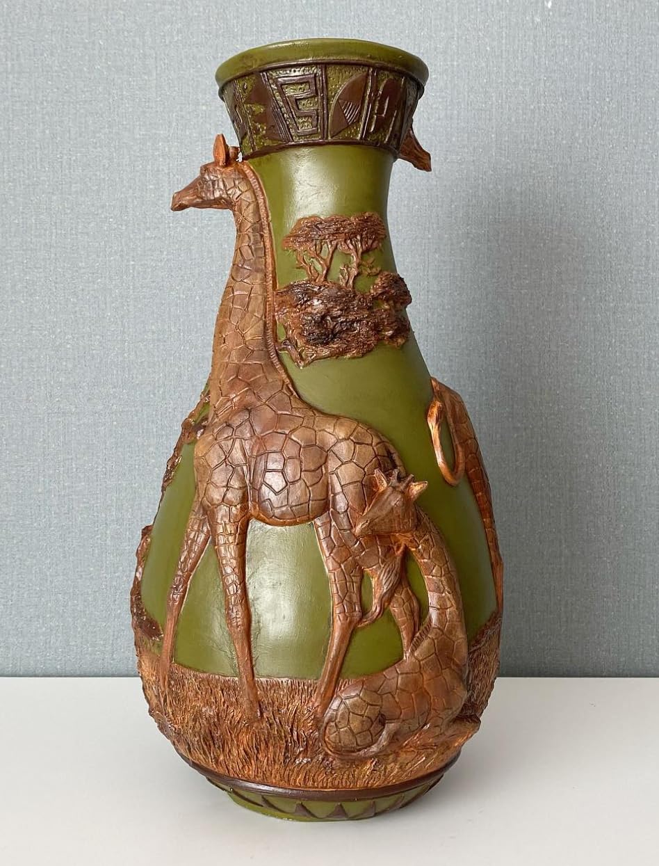 African Giraffe Vase, Handcrafted Animal Vase, Wildlife Decor, Giraffe Lover Gift, Giraffe Vase Decor, Safari Theme Vase, Giraffe Vase, African Giraffe Decor, Giraffe Decor