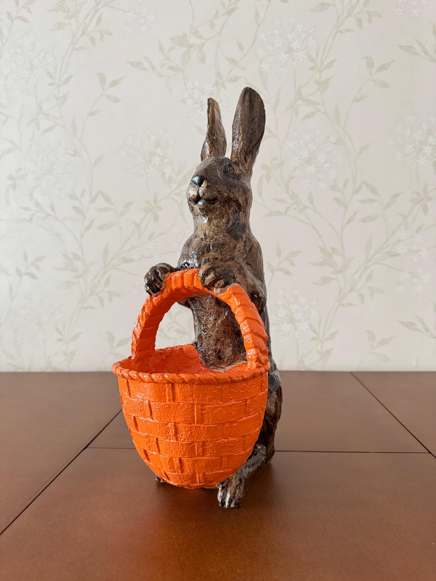 Rabbit Sculpture with Basket, Decorative Bunny Figurine, Easter Home Decor, Rabbit Sculpture, Bunny Decor with Basket, Easter Bunny Figurine, Easter Rabbit Sculpture