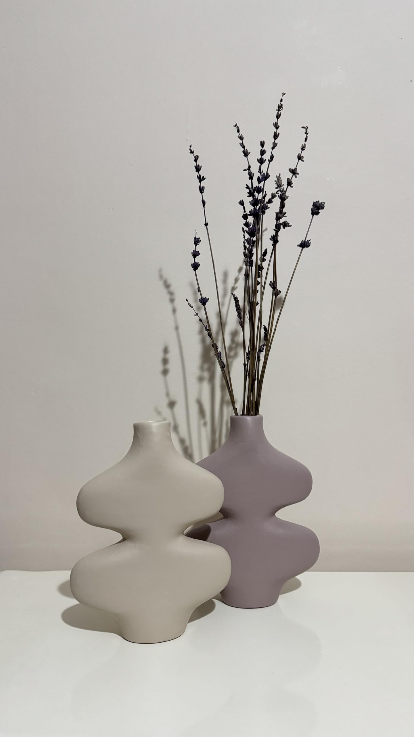 Wavy Ceramic Vase, Abstract decorative vase, Curved Design Vase, Abstract Art Decor, Ceramic Vase for Blooms, Home Accents, Wavy Vase, Abstract Vase, Curved Vase