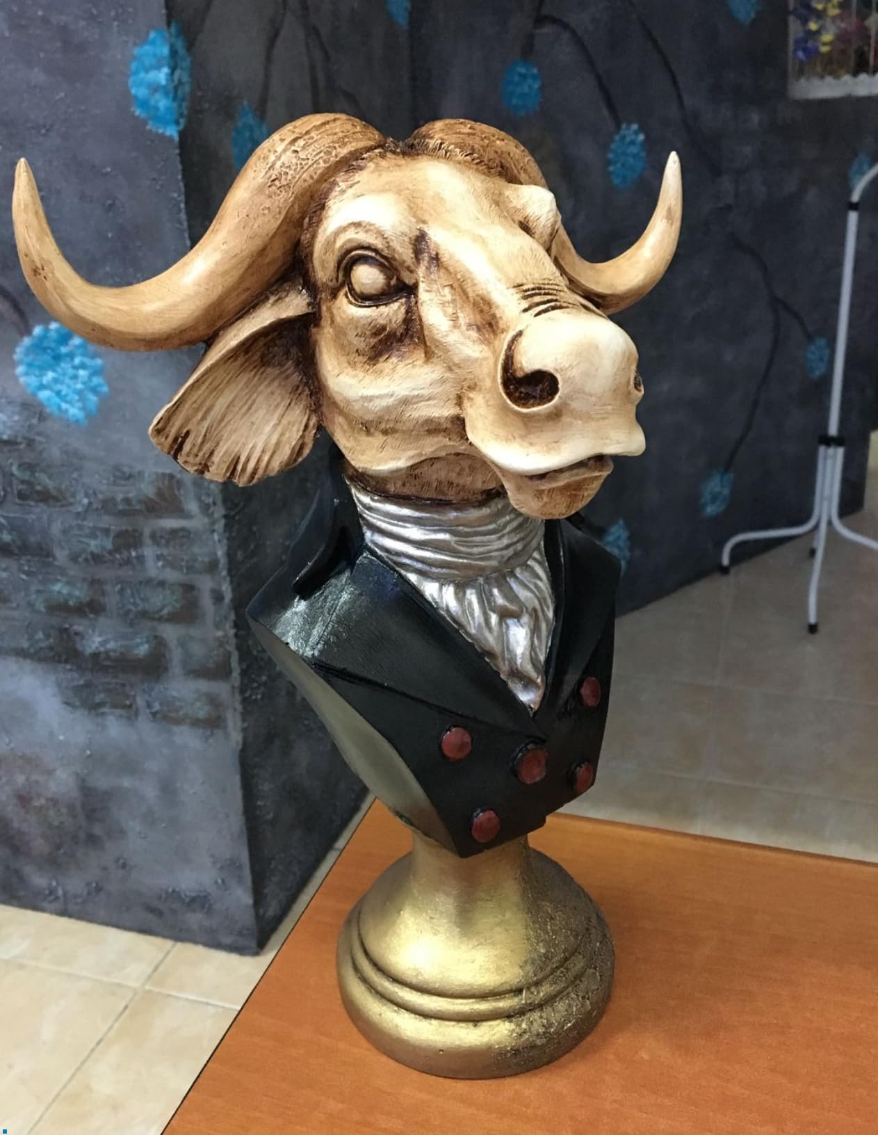 Buffalo Man Statue, Handmade Buffalo Sculpture, Buffalo Head Statue, Elegant Buffalo Head Sculpture, Buffalo Sculpture, Buffalo Man Decor, Buffalo Head Statue, Buffalo Head Sculpture