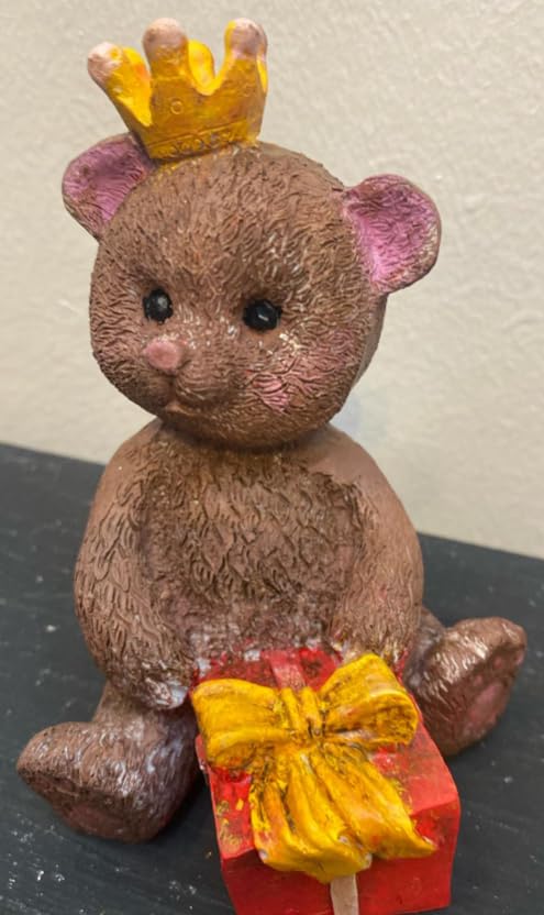 Gift Wrapped Bear Statue, Crowned Bear Figurine, Handmade Gift Bear Statue, Crowned Bear Statue, Handmade Bear Statue, Crowned Bear Decor, Crowned Bear Sculpture, Gift Wrapped Bear Decor