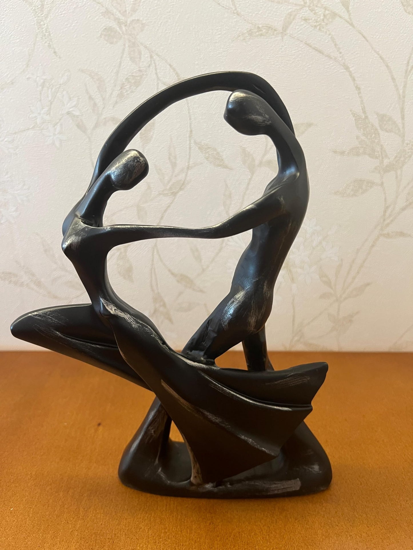 Dancing Couple Statue, Abstract Sculpture, Abstract Couple Figurine, Modern Love Decor, Romantic Gift for Couples, Love Art Decor, Couple Sculpture, Couple Statue