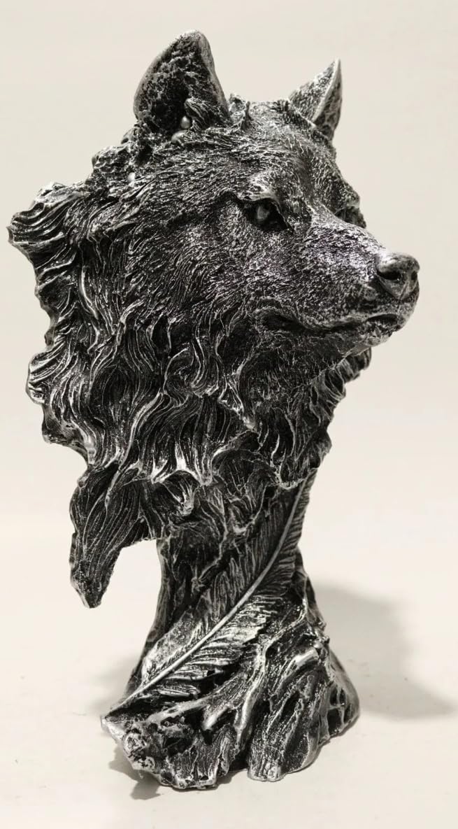 Wolf Head Sculpture, Wolf Lover Gift, Rustic Wolf Home Decor, Wolf Bust, Wildlife Lover Gift, Polyester Wolf Statue, Gothic Wolf Figurine, Wolf Head Statue, Wolf Head Decor