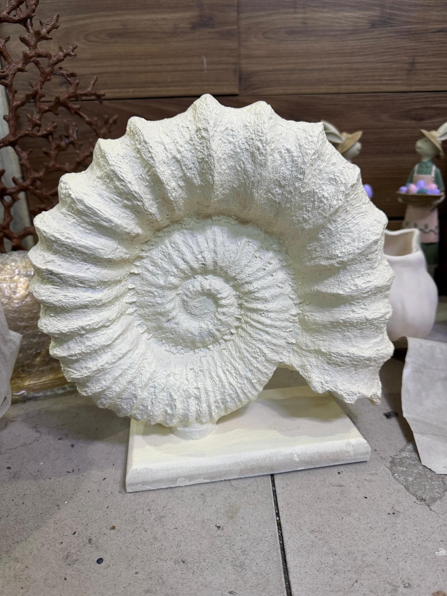 Seashell Sculpture, Fossil Shell Statue, Shell Art Decor, Oceanic Home Decor, Ocean Inspired Sculpture, Seashell Figurine, Ocean Sculpture,Nautilus Shell Decor