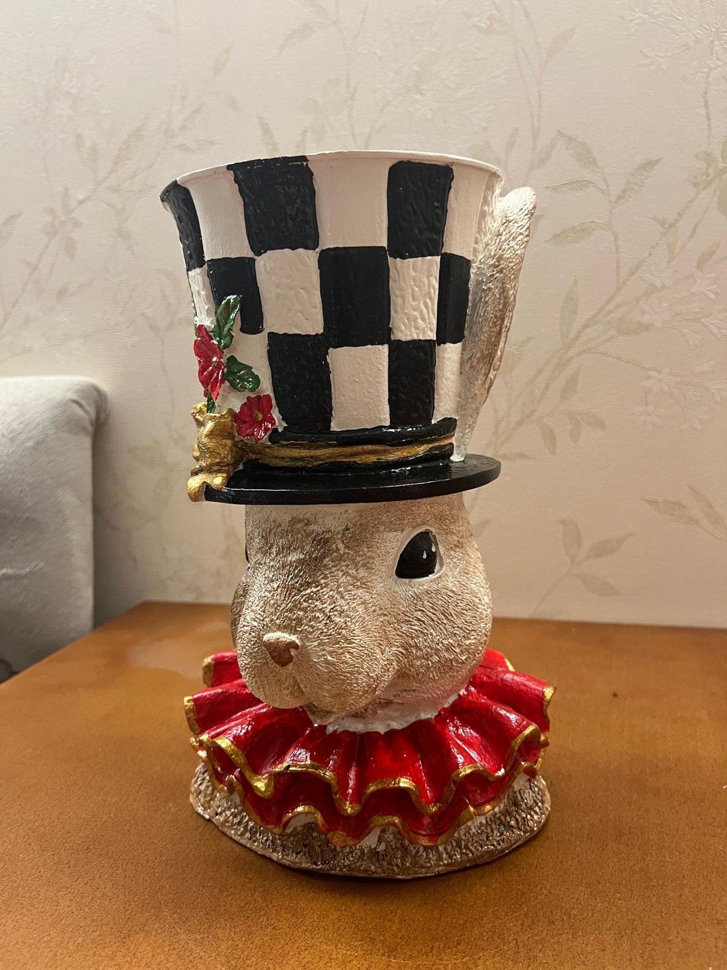 Große Hasenstatue Vase, Hasenfigur, handbemaltes Hasendekor, Osterhasen Tischdekoration, Osterhasen Figur, Hasenvase