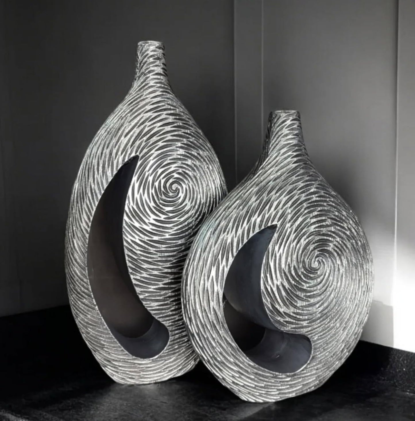 Modern Polyester Decorative Vase, Contemporary Art Vase, Large Table Vase, Modern Polyester Vase, Textured Polyester Vase, Polyester Vase, Polyester Decorative Vase