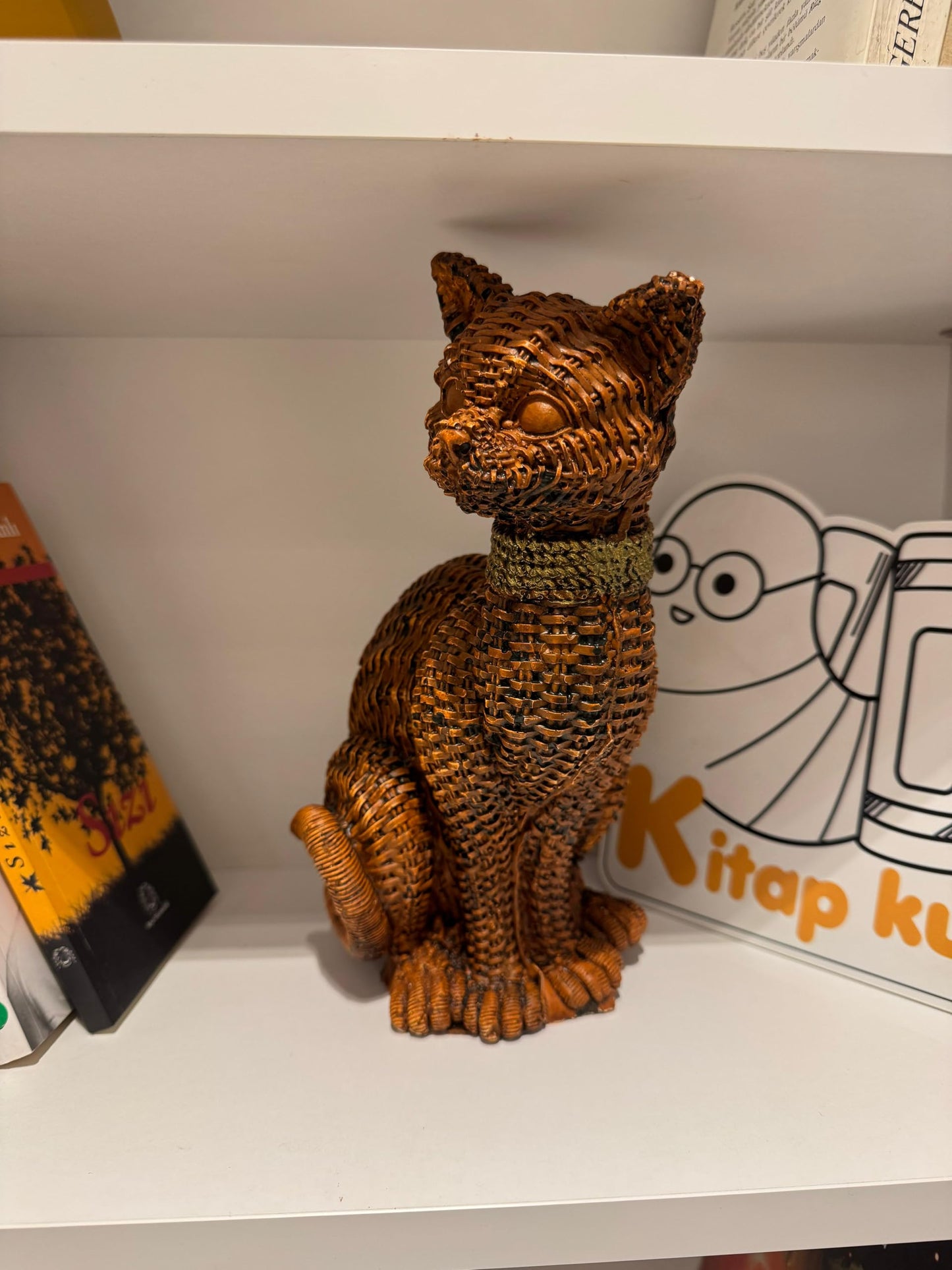 Woven Cat Statue, Handmade Polyester Cat Figurine, Unique Cat Lover Gift, Cat Statue, Woven Cat Sculpture, Cat Lover Home Decor, Cat Decor, Cat Sculpture, Cat Objects