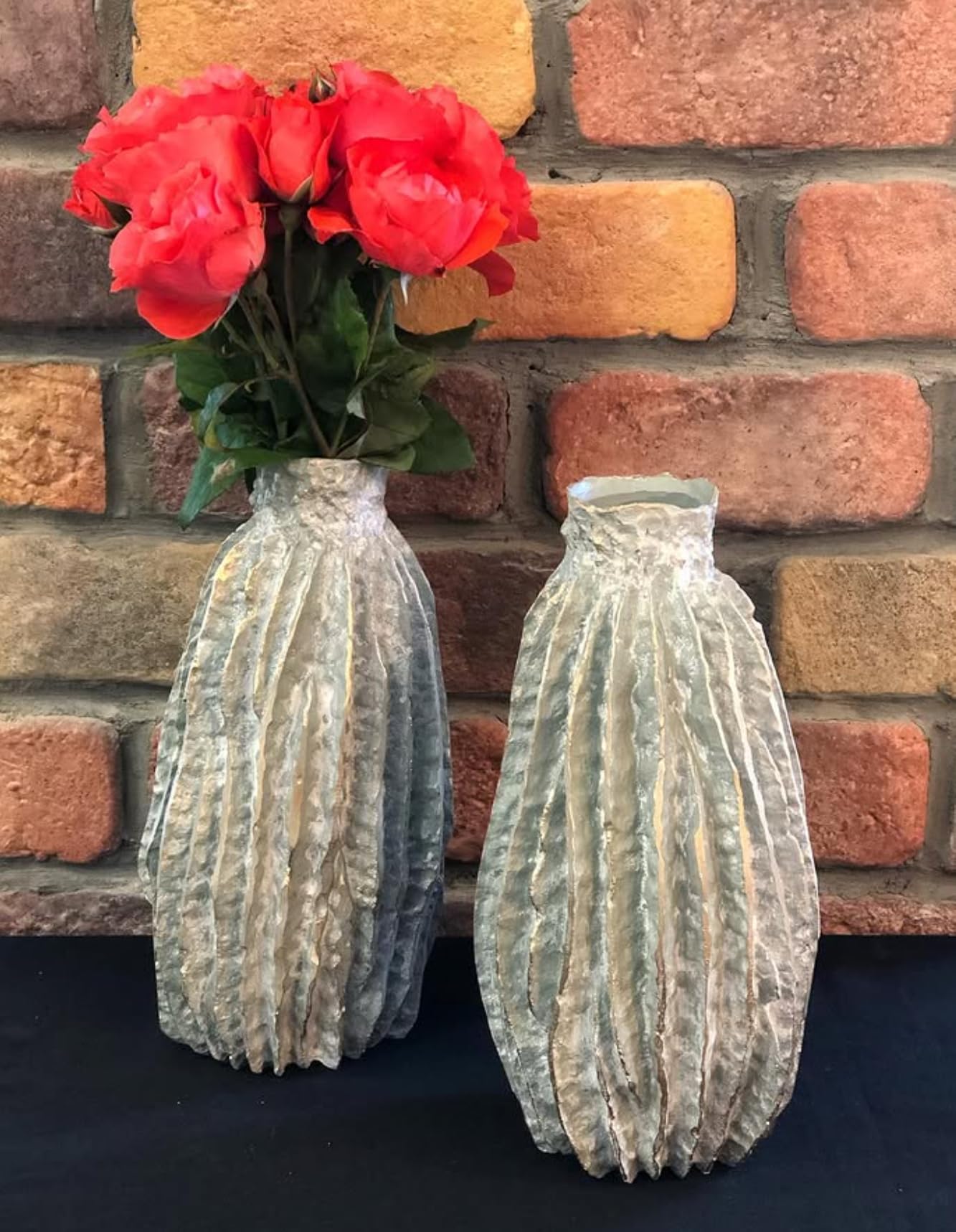 Handcrafted Ripple Polyester Vase, Minimalist Textured Flower Vase, Rustic Pleated Pottery, Handmade Vase, Minimalist Polyester Vase