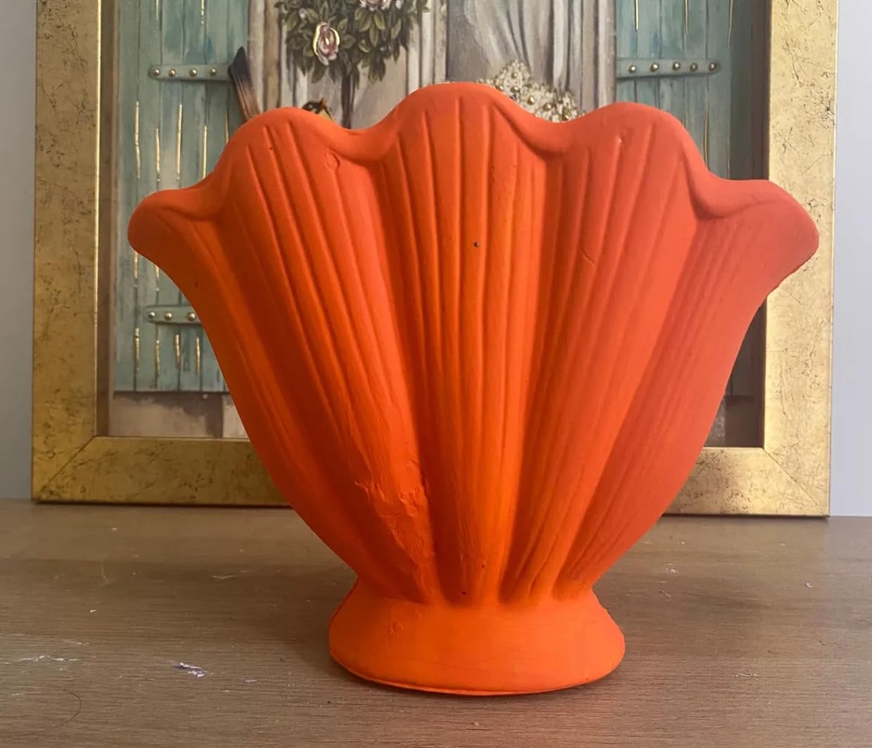Ceramic Seashell Bowl, Coastal Ceramic Decor, Sleek Decorative Vase, Unique Sculptural Vase, Stylish Flower Vase, Ceramic Seashell Vase, Coastal Ceramic Vase, Coastal Vase, Coral Vase