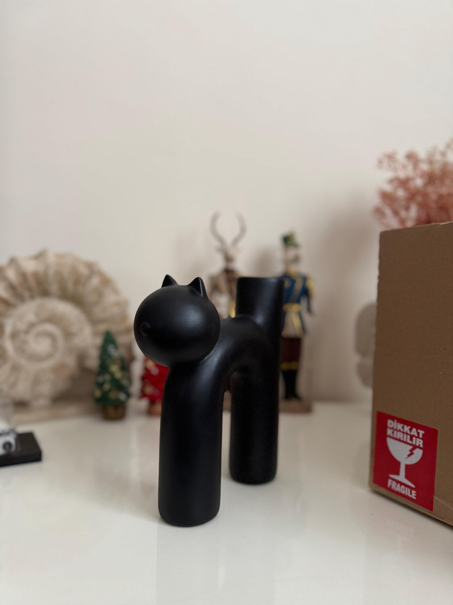 Süße Vase in Katzenform, Katzenvase für Blumen, Keramikvase, nordisches Kunstdekor, Geschenk für Zuhause, Geschenk für Katzenliebhaber, Keramik-Katzenvase, Katzenvase, Katzenförmige Vase, Blumenvase