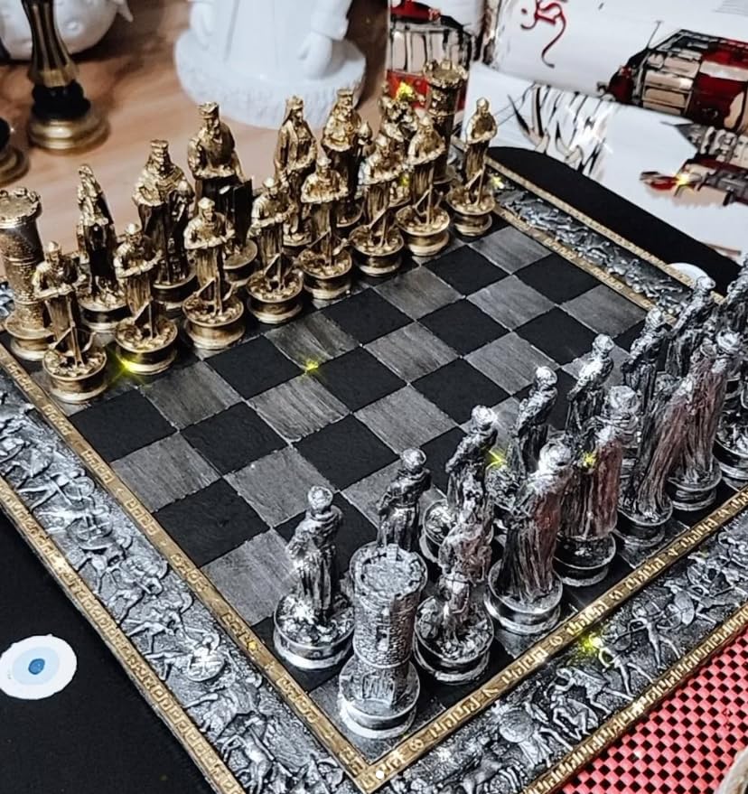 Historical Chess Set with Decorative Board, Medieval Chess Set with Detailed Warrior Pieces, Antique Look Chess Set with Medieval Figures