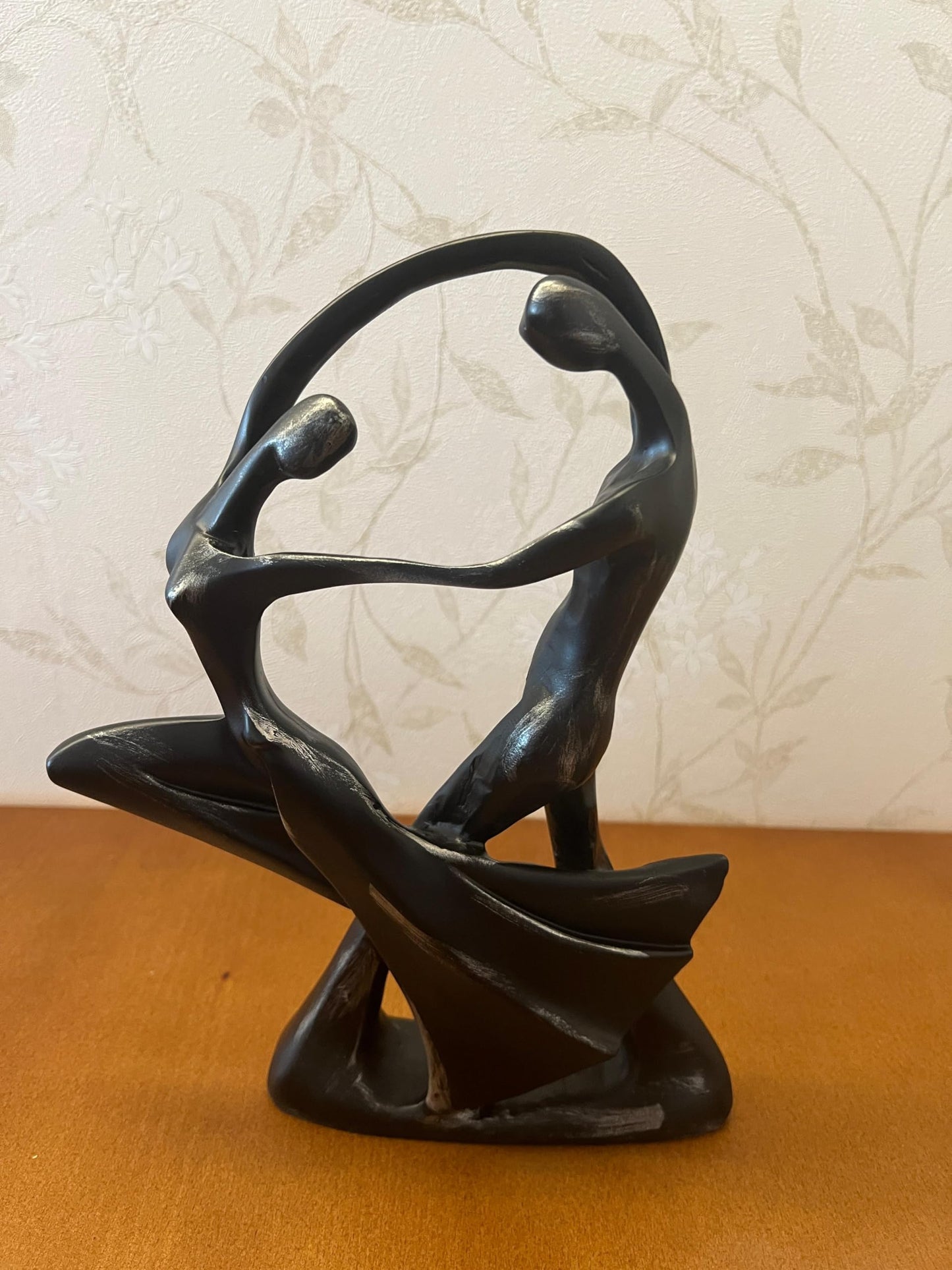 Dancing Couple Statue, Abstract Sculpture, Abstract Couple Figurine, Modern Love Decor, Romantic Gift for Couples, Love Art Decor, Couple Sculpture, Couple Statue