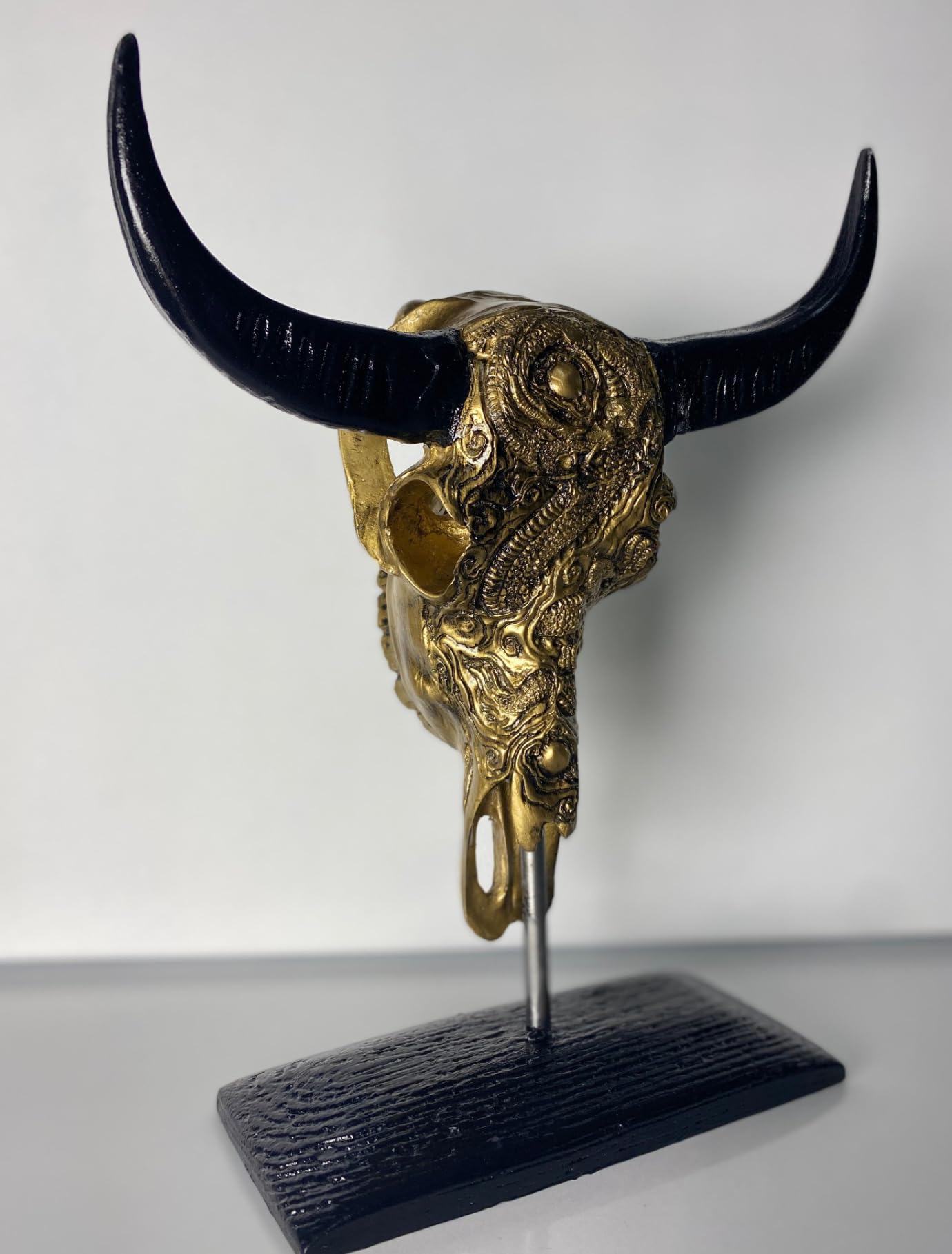 Bull Skull Decor, Western Bull Head Decor, Western Style Horned Bull Head Decor, Bull Skull Statue, Bull Skull Tabletop Decoration