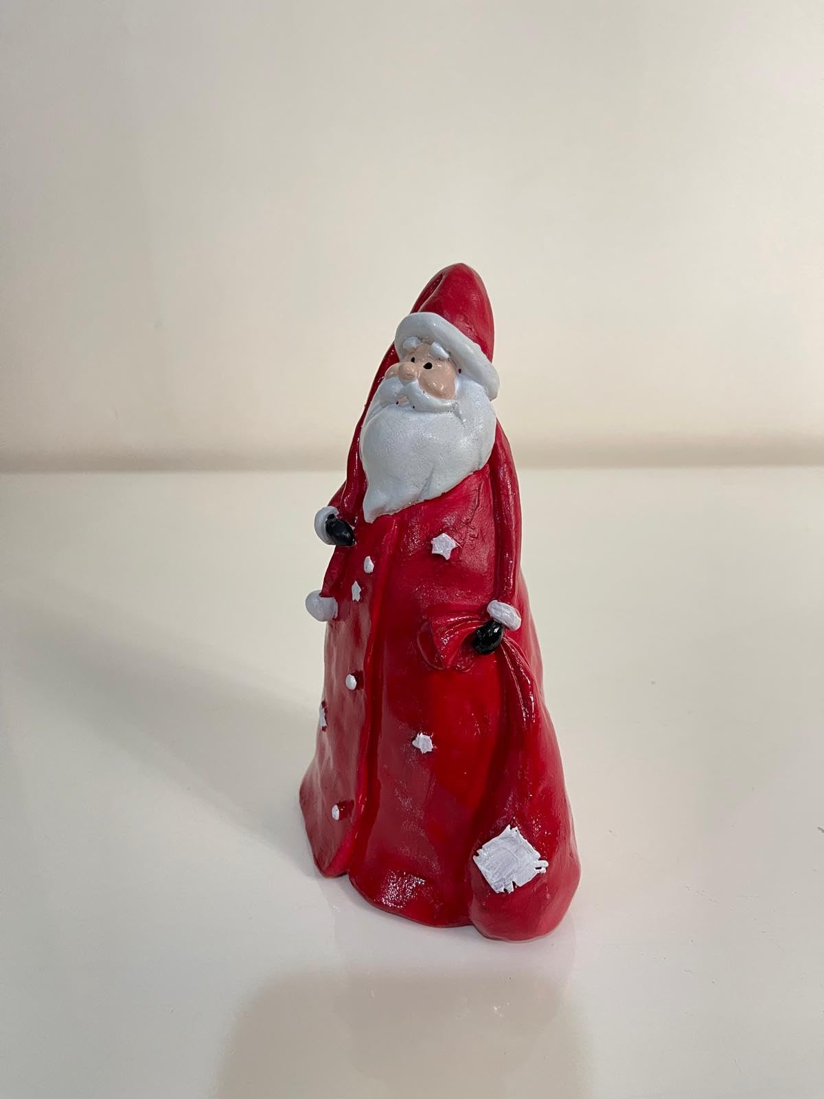 Christmas Santa Statue, Hand-Painted Santa Claus figurine, Christmas Decor, Christmas Holiday Decor, Christmas Santa Sculpture, Santa Decor, Christmas Santa Decor