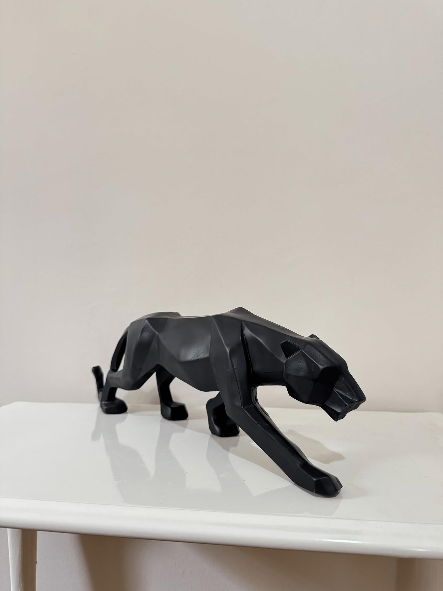 Large Panther Statue, Geometric Animal Figurine, Abstract Panther Sculpture, Panther Decorative Showpiece, Decorative Tabletop Statue
