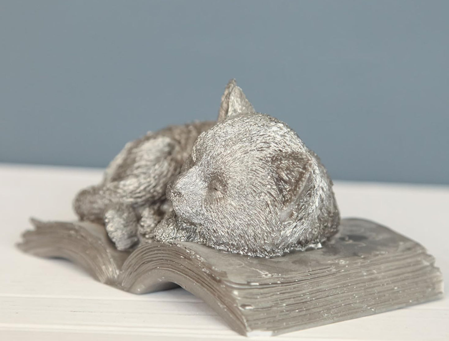 Sleeping Cat Statue on Book, Polyester Sleeping Kitten Sculpture on Book, Sleeping Cat on Book Statue, Cute Cat Figurine on Open Book