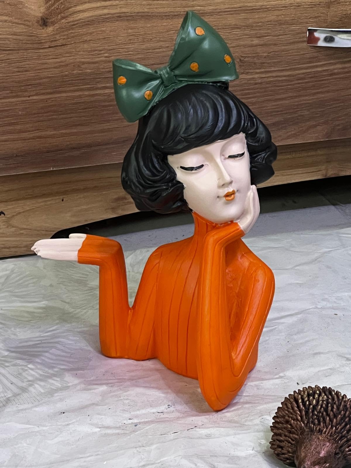 Handcrafted Girl Holding Tray Figure, Girl Sculpture With Tray Decor, Functional Girl Figurine With Tray, Decorative Girl Figurine For Gift, Girl Holding Tray Decor