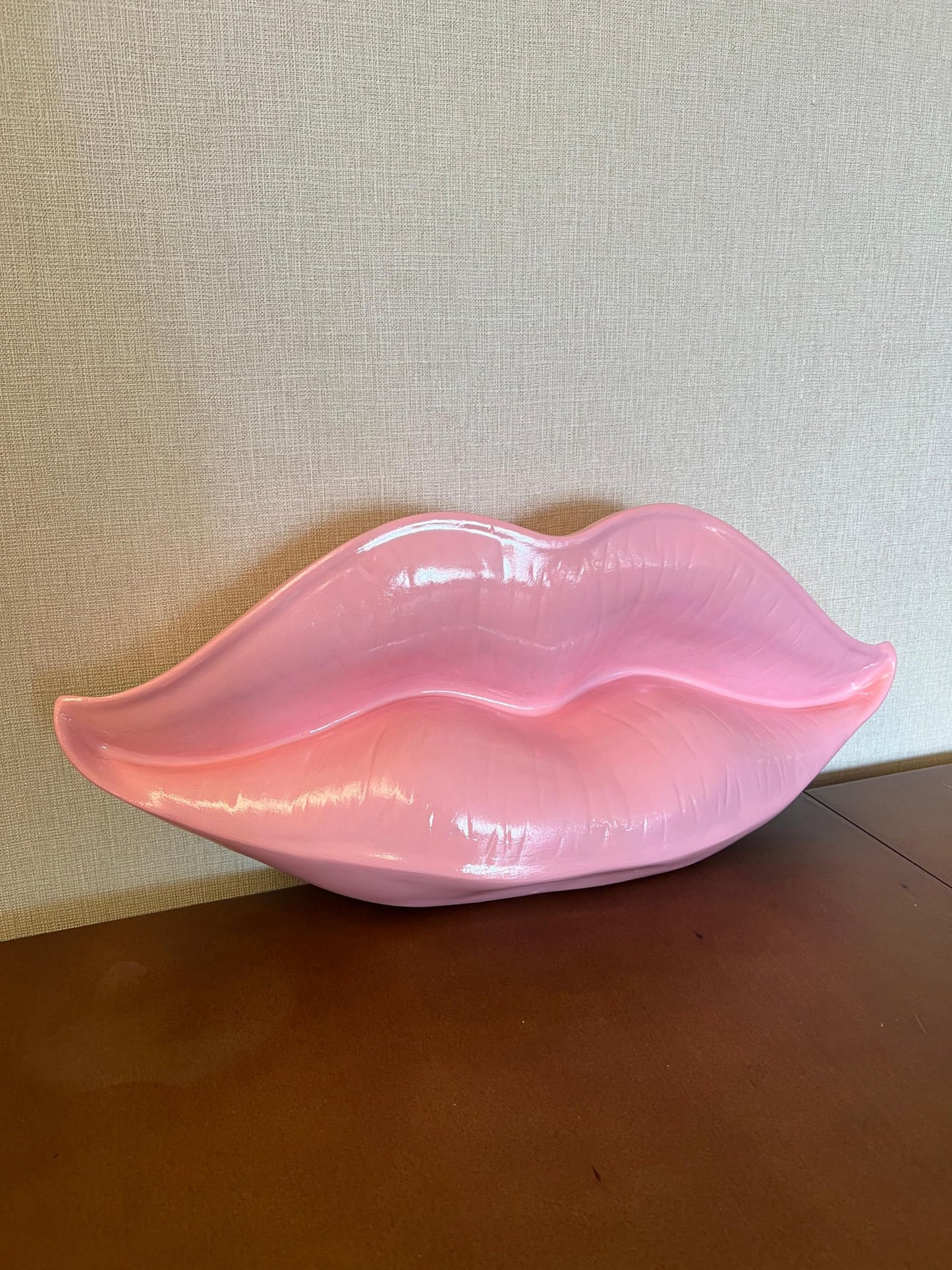 3D Large Lips Sculpture for Wall Decor, Kiss-shaped Wall Art, Modern Lips Wall Art, Lips Wall Decor, Kiss Wall Decor, 3D Large Lips Wall Decor,