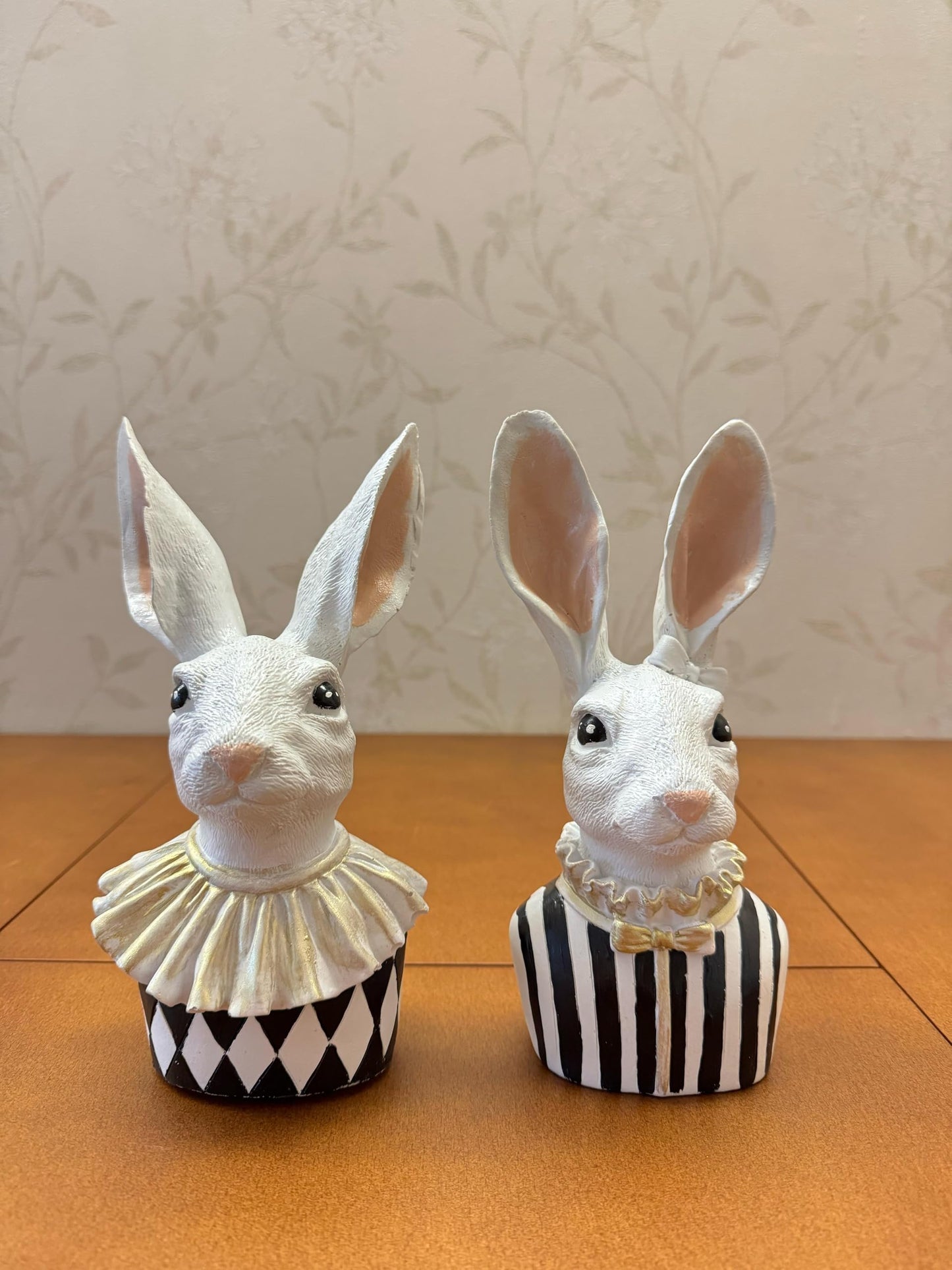 Bunny Bust Figurines, Bunny Bust Decor, Rabbit Figurines Set, Bunny Art Decor, Bunny Decor, Easter Rabbit Figurine, Handmade Rabbit Figurine