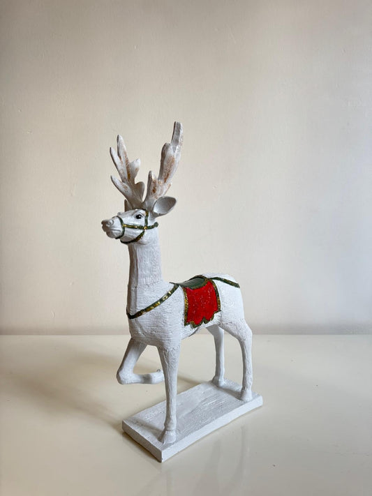 Christmas Reindeer Sculpture, Reindeer Decor, Christmas Figurine, Holiday Decoration, Christmas Gift, Festive Home Decor, Reindeer Decor, Reindeer Sculpture, Reindeer Statue