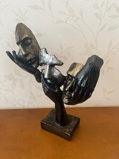 Abstract Three Face On Hand Statue, Tabletop Art Decor, Modern Face Sculpture, Abstract Design Decor, Face Sculpture, Face Statue, Face Decor, Face Objects, Face Figurine