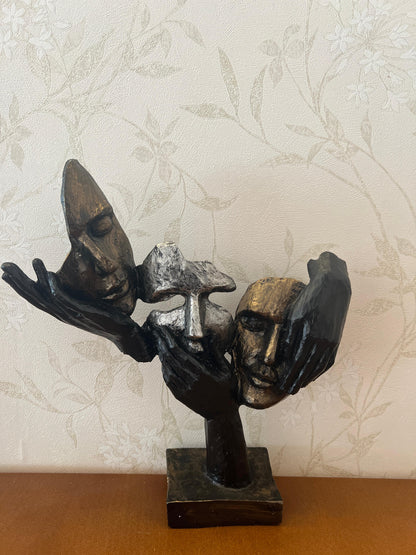 Abstract Three Face On Hand Statue, Tabletop Art Decor, Modern Face Sculpture, Abstract Design Decor, Face Sculpture, Face Statue, Face Decor, Face Objects, Face Figurine